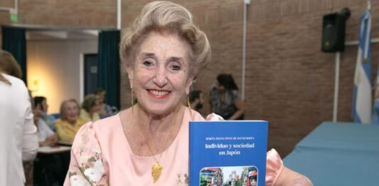 Eduardo Feinmann habló con Marta Elena Pena de Marsushita, la docente argentina que será condecorada en Japón con la Orden del Tesoro Sagrado