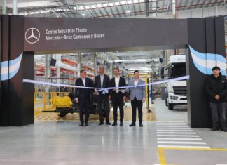 Raúl Barcesat, presidente de Mecedes-Benz: “Es la primera planta automotriz que se abre después de 15 años en el país”