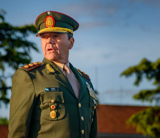 El ministro de Defensa detalló el trabajo que realizan las Fuerzas Armadas argentinas en Venezuela