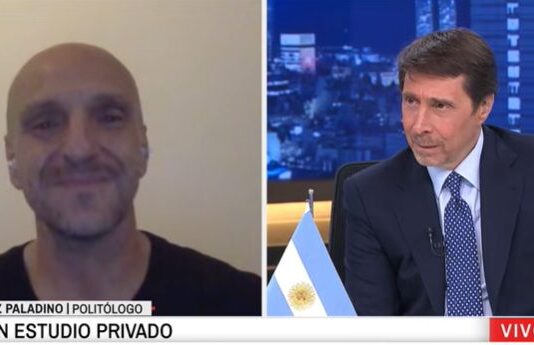Los jóvenes siguen apoyando a Javier Milei, según un estudio privado