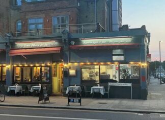 Es argentino, vive en Londres, tiene una parrilla y palpitó el partido con Inglaterra