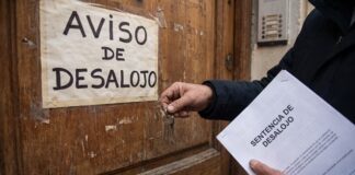 Cómo funciona el desalojo “exprés” que propone el Gobierno